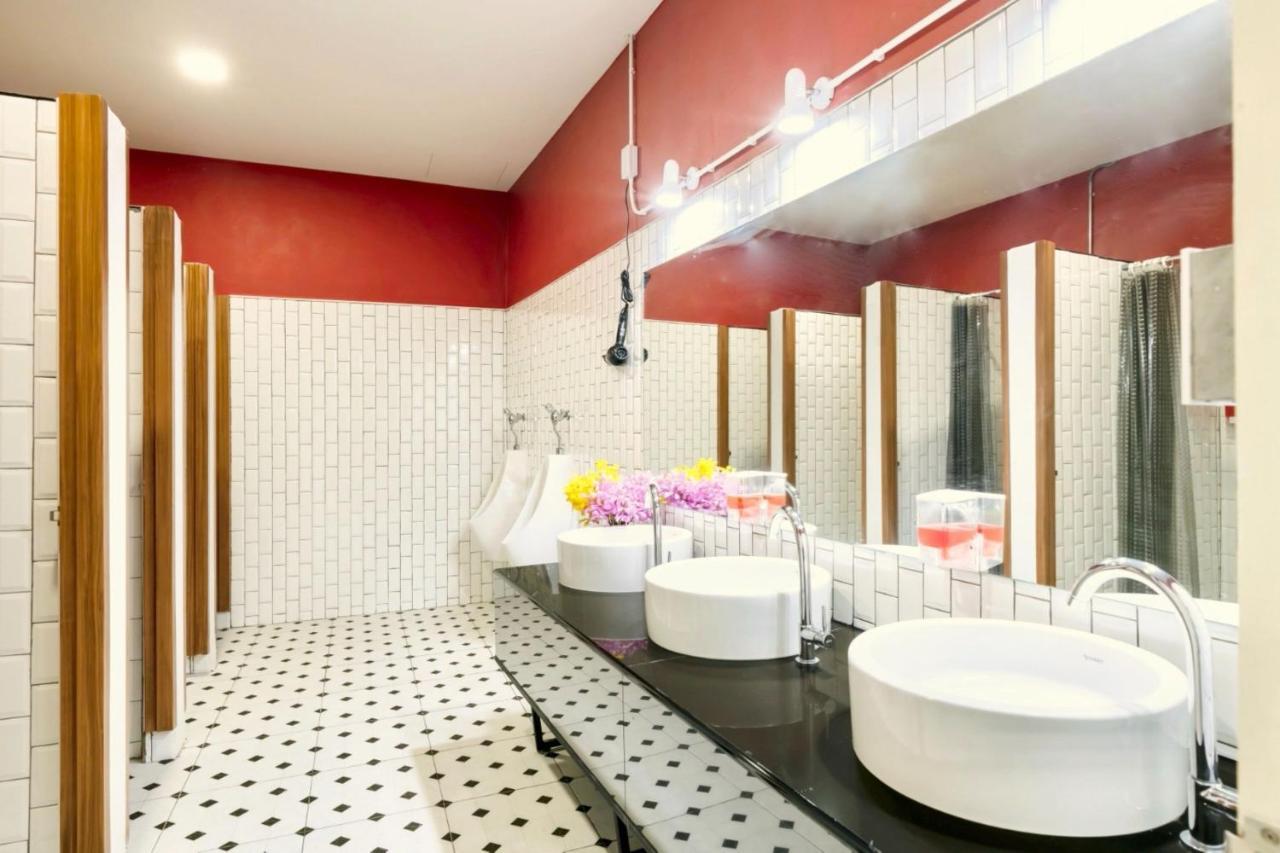 Red Door Heritage Hotel Bangkok Luaran gambar